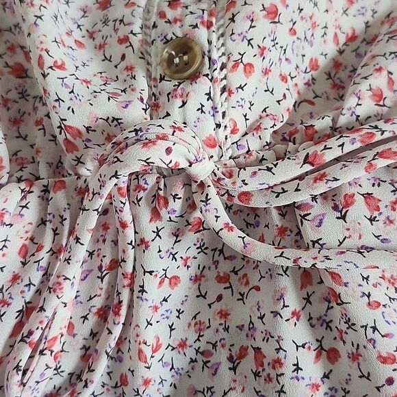 Sienna Sky Puff Sleeve White, Pink, Red Floral Peplum Cropped Blouse, S - Picture 6 of 7